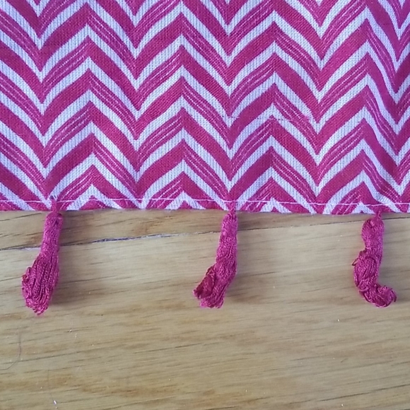 Chevron Wrap Scarf - Picture 2 of 2